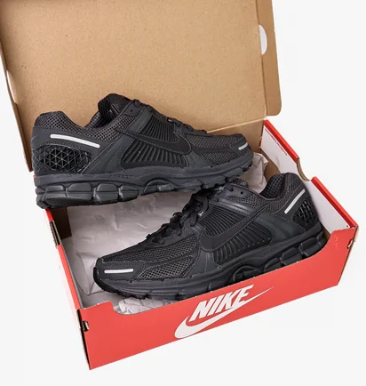 Кросівки чоловічі Nike Zoom Vomero 5 Sp Black BV1358-003