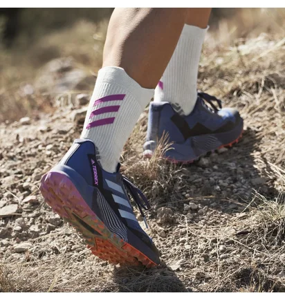 Кроссовки женские Adidas Terrex Agravic Flow 2 Trail Running Shoes Blue Gz1901