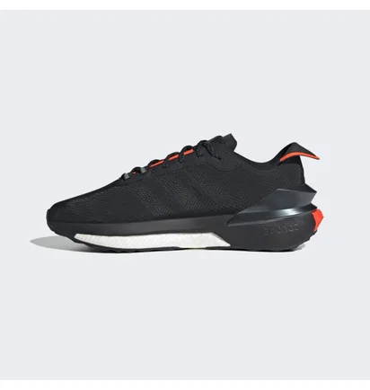 Кроссовки унисекс Adidas Avryn Shoes Black Hp5980