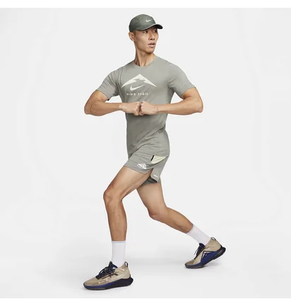 Футболка мужская Nike M Df Tee Trail Logo Grey FQ3914-053