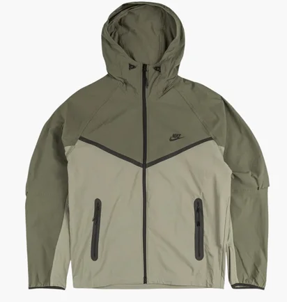 Ветровка мужская Nike Tech Woven Olive HM7151-321