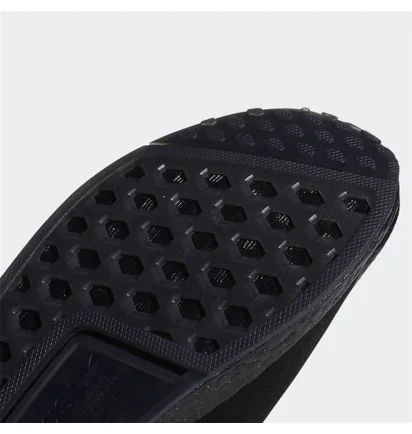 Кроссовки женские Adidas Nmd_R1 Spectoo Shoes Black GZ9288