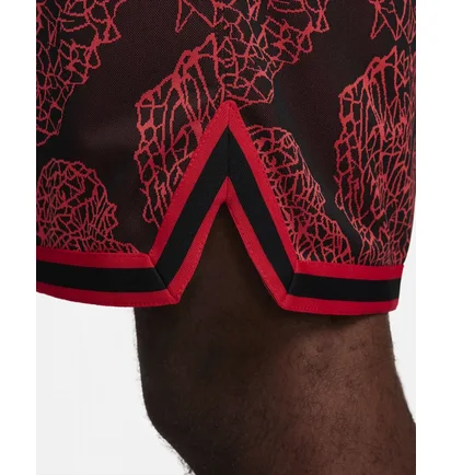 Шорты мужские Nike Dri-Fit Dna 25,5 Cm Red/Black FB6928-657