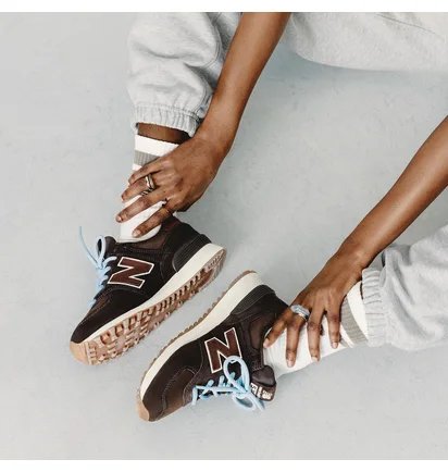 Кроссовки женские New Balance 574 Brown W57474P