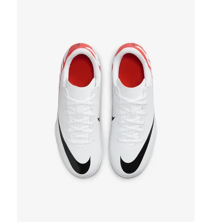 Бутсы детские Nike Jr Vapor 15 Club Fg/Mg White DJ5958-600