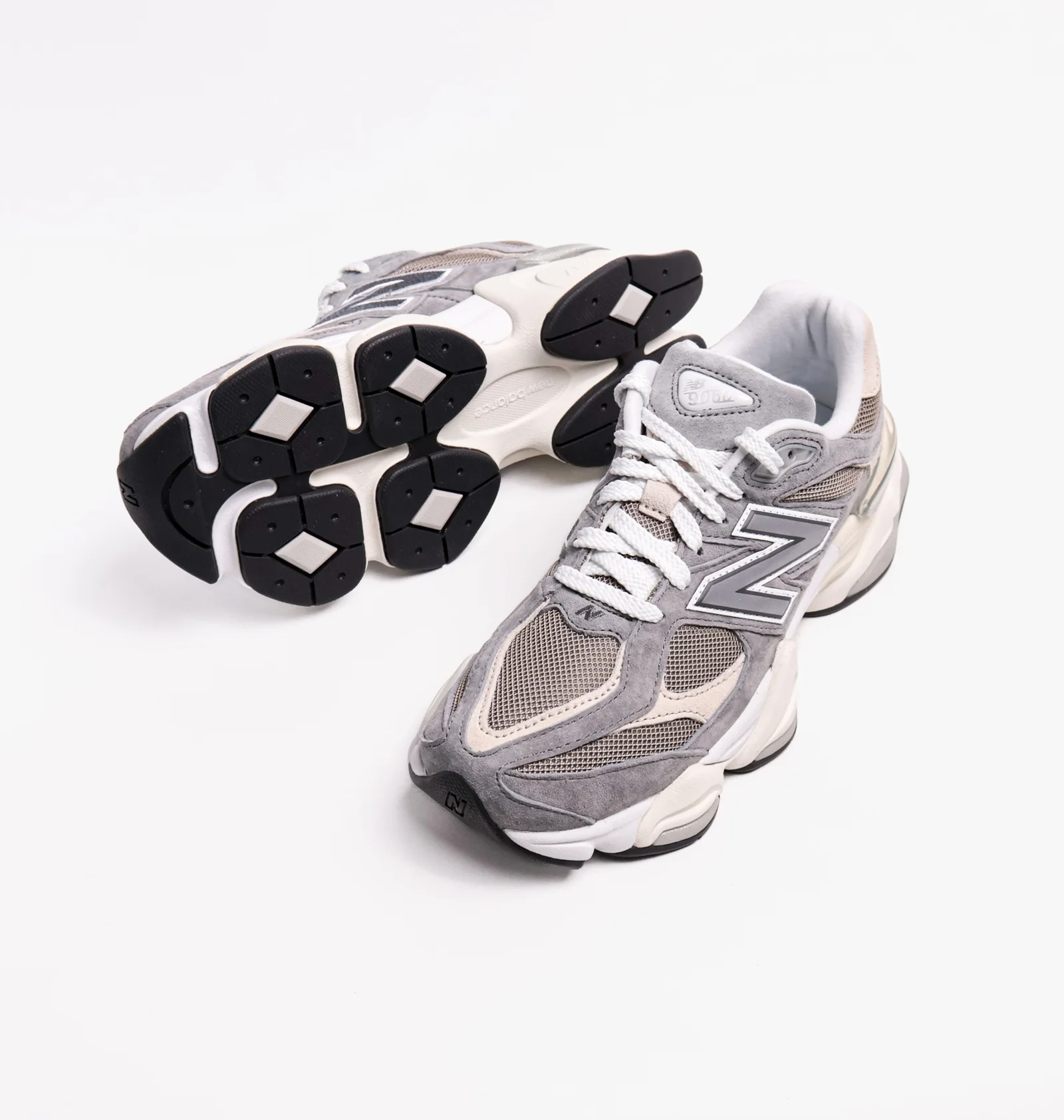 ᐉ Кроссовки мужские New Balance 9060 Grey U9060LBA - купить в