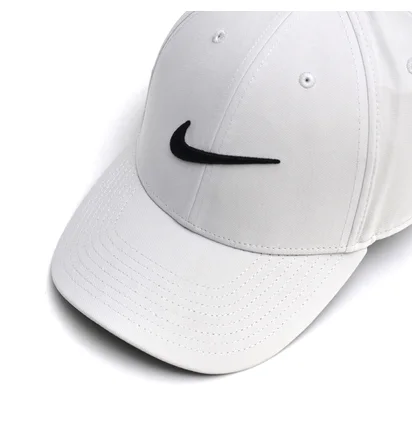 Кепка унісекс Nike Dri-Fit Club Structured Swoosh Cap White FB5625-025