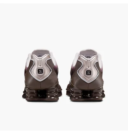 Кросівки жіночі Nike Shox Tl Brown IB7699-200