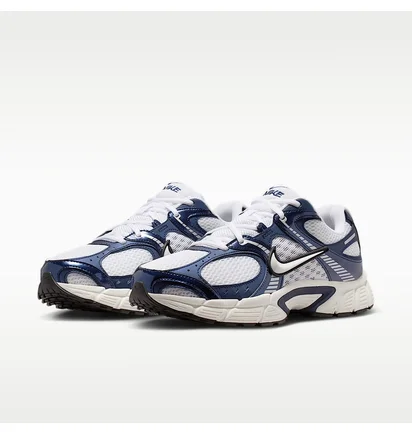Кросівки чоловічі Nike V5 Rnr MenS Shoes White/Blue HJ5228-109