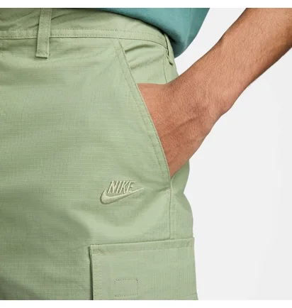 Шорты мужские Nike Club Woven Cargo Shorts Green FN3517-386