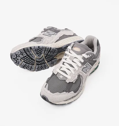 Кроссовки мужские New Balance Protection Pack 2002R Grey M2002RDA