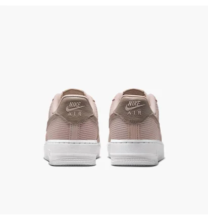 Кроссовки женские Nike Air Force 1 07 Beige IM6533-602
