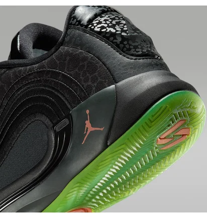 Кросівки чоловічі Air Jordan Luka 4 Black IO0204-001