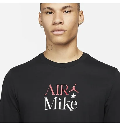 Лонгслив мужской Air Jordan Sport Dna Graphic Long-Sleeve T-Shirt Black Dh8976-010