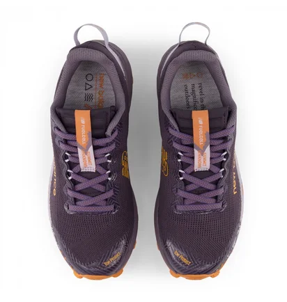 Кроссовки женские New Balance Fuelcell Summit Unknown V4 Shoes Violet WTUNKNL4