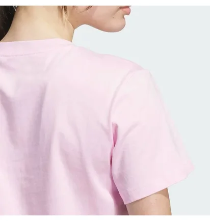 Футболка женская Adidas Floral Badge Of Sport Graphic Pink IZ4224