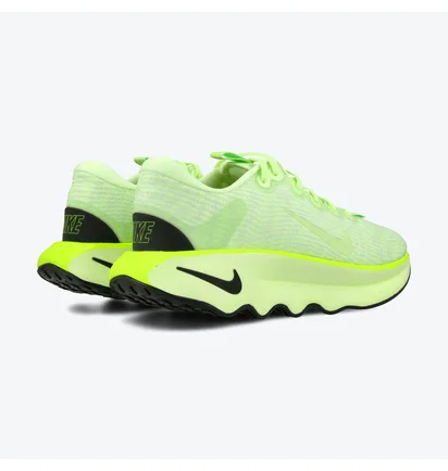 Кроссовки мужские Nike Motiva Walking Shoes Green DV1237-700