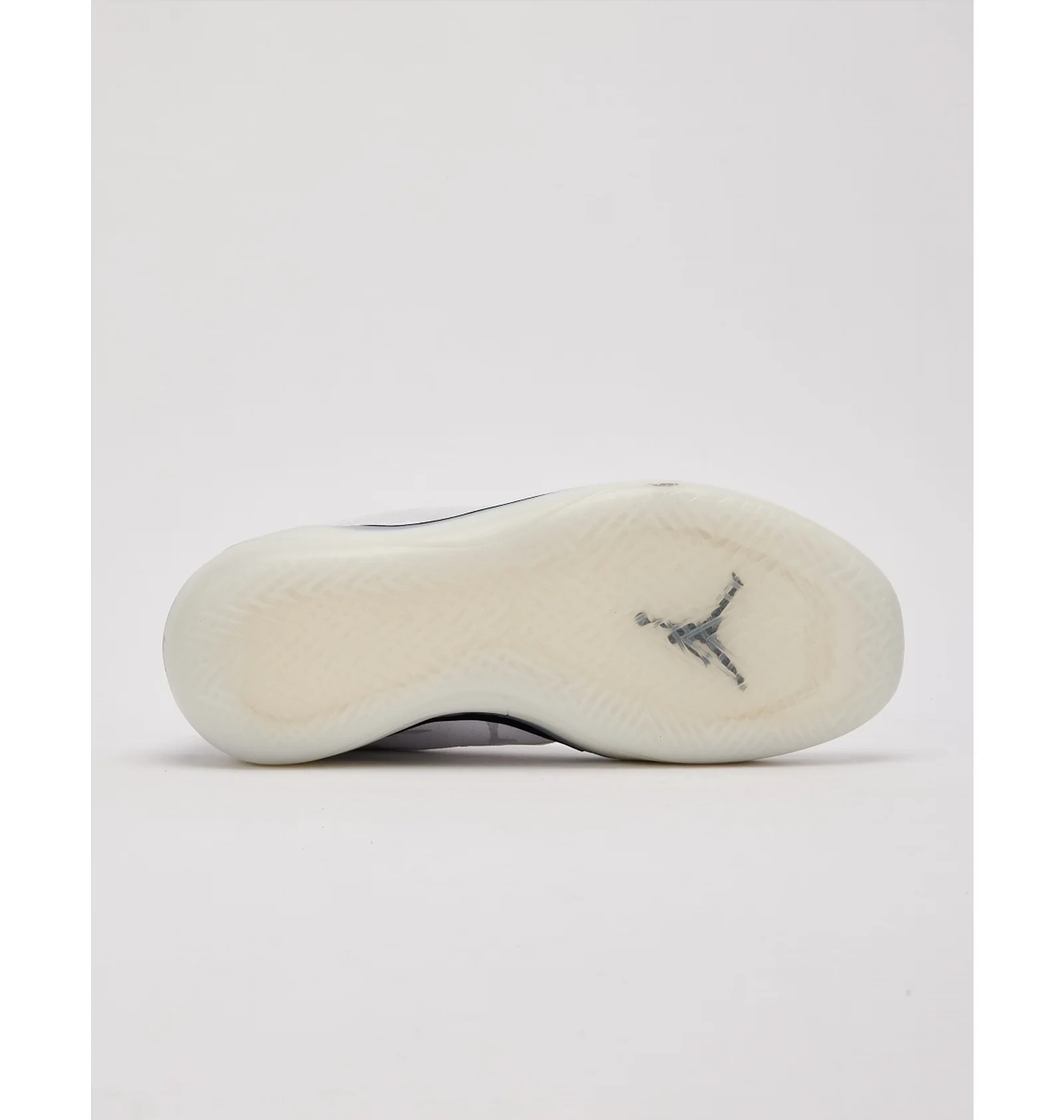 ᐉ Кроссовки унисекс Air Jordan 39 White FQ0213-106 - купить в