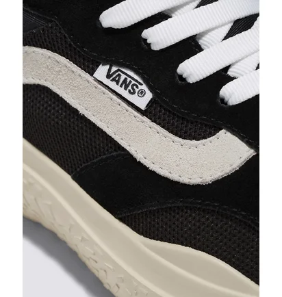 Кроссовки унисекс Vans Ultrarange Neo Vr3 Black VN000BCEBA2