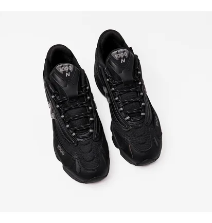 Кроссовки унисекс New Balance 1000 Cordura Black M1000K
