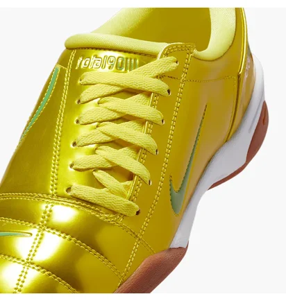 Кросівки унісекс Nike Total 90 Sp Yellow HJ9351-700