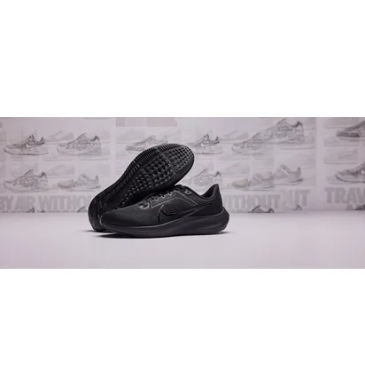 Кросівки чоловічі Nike Pegasus 40 Black DV3853-002