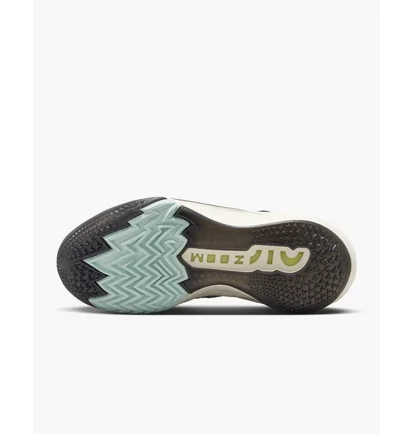 Кросівки унісекс Nike G.T. Cut 2 Basketball Shoes Grey/Black FQ8706-300