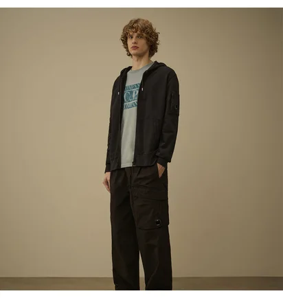 Куртка мужская C.P. Company Full-Zip Light Fleece Black 20CMSS081A-002246G-999
