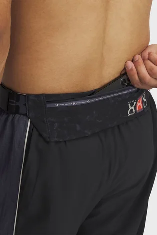 Сумка унісекс Under Armour Launch Run Belt Black 1388914-002