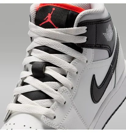 Кроссовки детские Nike 1 Mid Summit White DQ8423-109