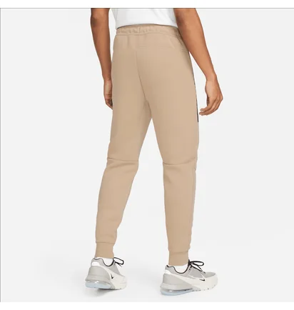 Штаны мужские Nike Sportswear Tech Fleece Beige FB8002-247