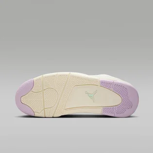 Кроссовки женские Air Jordan 4 Rm Beige/Turquoise IB7408-133