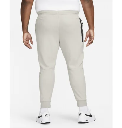 Штаны мужские Nike Sportswear Tech Fleece Men S Winterized Joggers Beige Dq4808-016