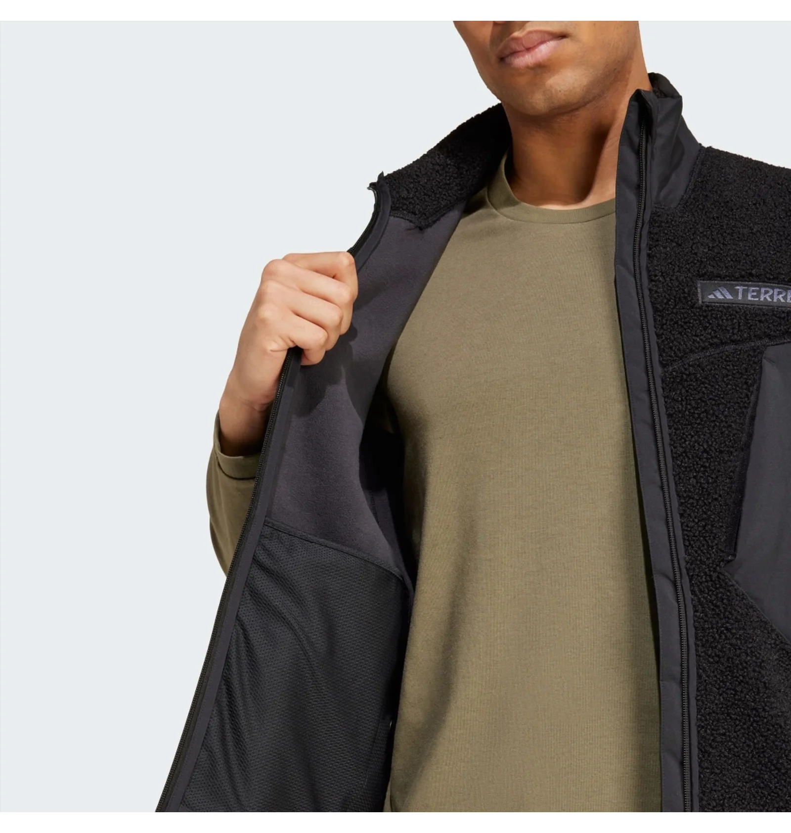 ᐉ Жилетка мужская Adidas Terrex Xploric High Pile Fleece Black