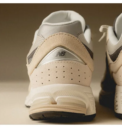 Кроссовки мужские New Balance M2002Rfa Beige/Grey M2002RFA