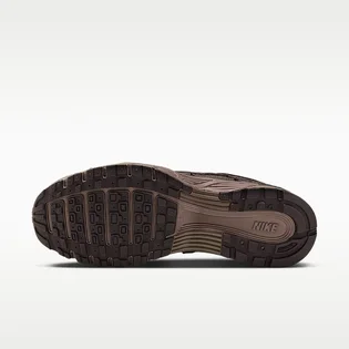 Кросівки чоловічі Nike P-6000 Se Brown HF0015-204