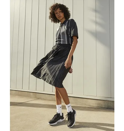 Кроссовки женские Nike React Revision Black Dq5188-001