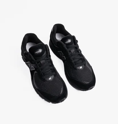 Кроссовки мужские New Balance 2002 Black M2002WB