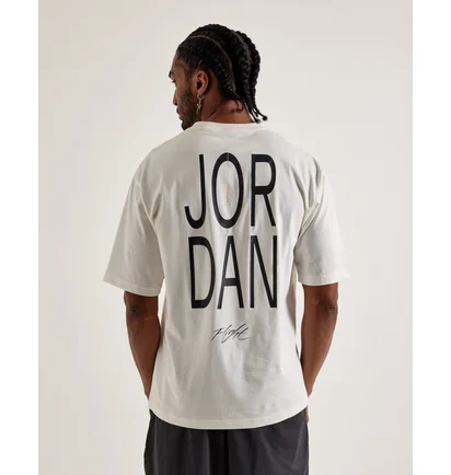 Футболка мужская Air Jordan Graphic Tee White HF5472-133