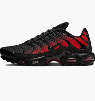 Кросівки чоловічі Nike Air Max Plus Black/Red DM0032-021