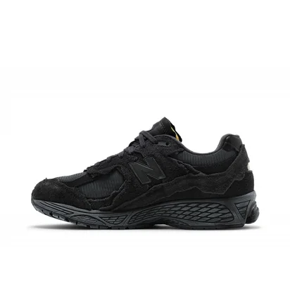 Кроссовки мужские New Balance 2002R Black M2002RDB