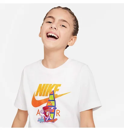 Футболка детская Nike Graphic T-Shirt White FV5346-100
