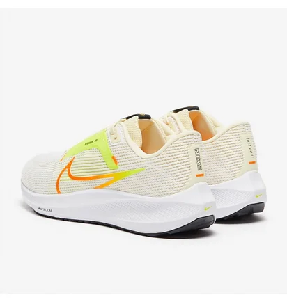 Кроссовки мужские Nike Air Zoom Pegasus 40 Beige DV3853-101