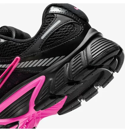 Кросівки жіночі Nike V5 Rnr Black HQ7901-002