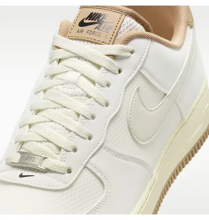 Кроссовки мужские Nike Air Force 1 07 Lv8 MenS Winterized Shoes White/Beige FZ5225-100