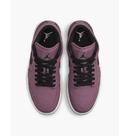 Кросівки жіночі Air Jordan 1 Low Se Violet DC7268-500
