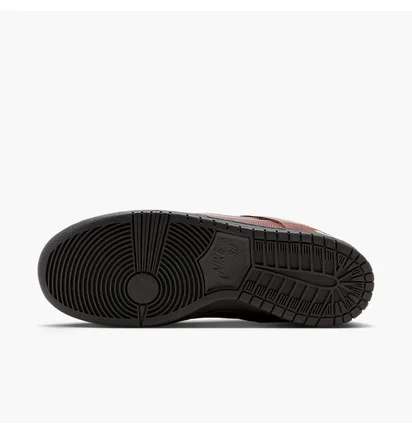 Кроссовки мужские Nike Dunk Sb Low Pro Qs Brown HJ4131-200