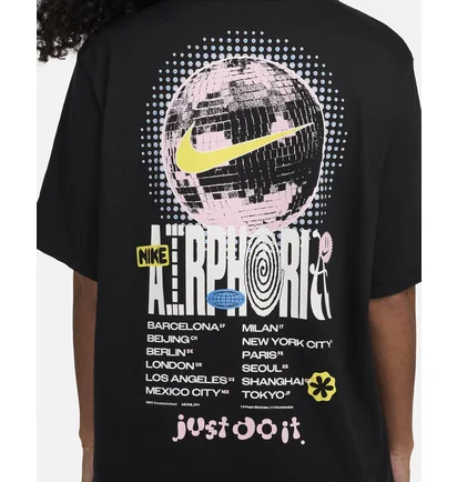Футболка жіноча Nike T-Shirt Sportswear Black FV4262-010
