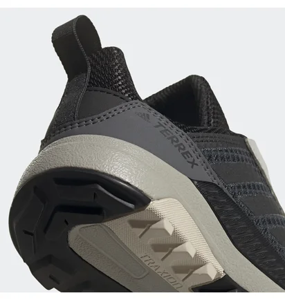 Кроссовки детские Adidas Terrex Trailmaker R Black FW9327