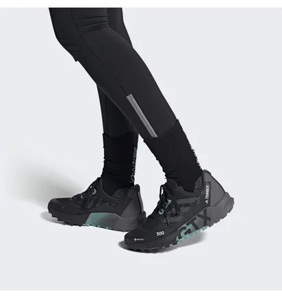 Кроссовки женские Adidas Terrex Agravic Flow 2.0 Gore-Tex Trail Running Shoes Black H03382